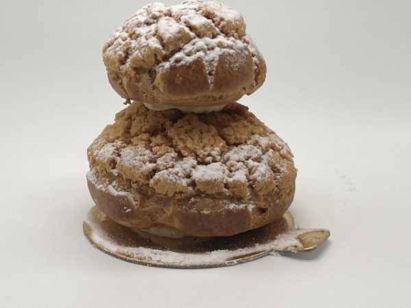 Pastel Religioso crema