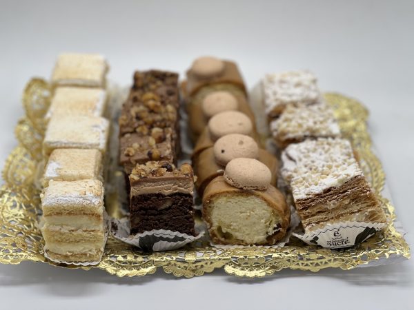 kilo de pasteleitos variados